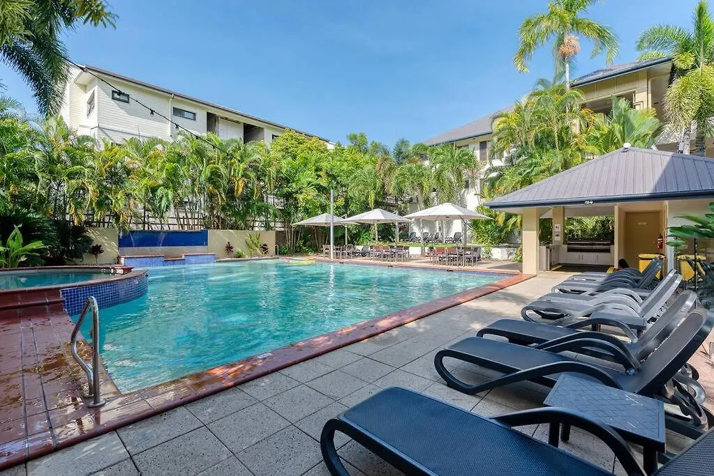 Laidback Resort Living At Central Plaza Poolside Port Douglas 0*,