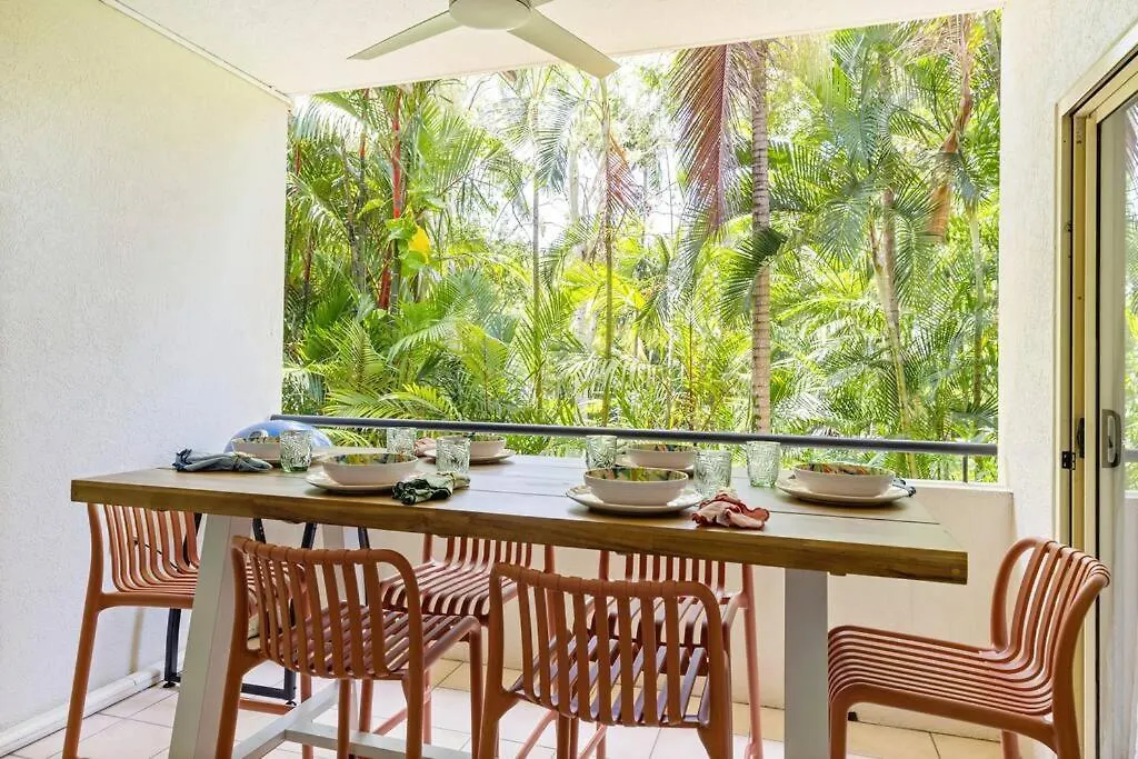 Laidback Resort Living At Central Plaza Poolside Port Douglas